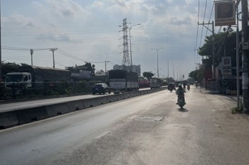 Bán đất 3 mặt tiền 50x100m giá 280 tỷ Đường Quốc Lộ 1A