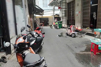 Nhà MT lô chợ Rạch Ông - P2 , Giá : 6,5 Tỉ (TL)