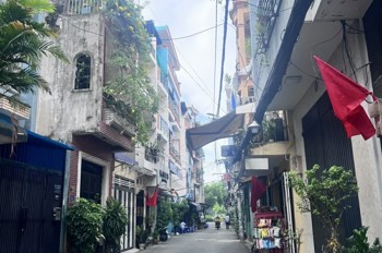 BÁN NHÀ TRƯỜNG SA  P13 . QUẬN PHÚ NHUẬN -  HẺM Ô TÔ TRÁNH - 5 TẦNG -4.5x13- 6PN