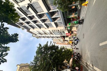 VÀI BƯỚC CHÂN RA HỒ TÂY - VỊ TRÍ CỰC HIẾM NHÀ BÁN - NGÕ THÔNG - THANG MÁY - GẦN Ô TÔ_46M2