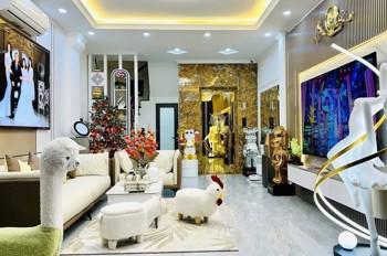 CỰC HIẾM THANG MÁY- NHÀ ĐẸP MỚI TIHH-PHỐ XUÂN ĐỈNH-31M ,5T, 8,8 TỶ -GẦN Ô TÔ- NGÕ THÔNG