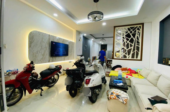 HXH quay đầu - Lâm Văn Bền - Quận 7 - 77m2 - 2 tầng - 8.55 tỷ