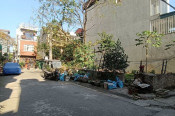 BÁN ĐẤT Phố-Ngô Gia Tự- LÔ GÓC MẶT NGÕ THÔNG OTO 73 m2 X 15.9 tỷ Long Biên Hà Nội
