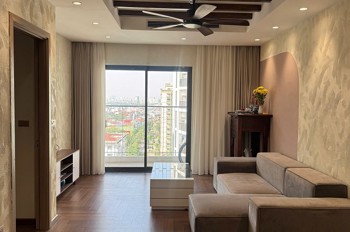 Chính chủ bán CC 83m tầng 12 Le Grand Jardin Sài Đồng giá 7,2 tỷ ban công ĐN sẵn sổ