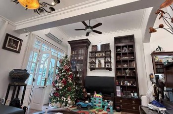 Bán Nhà Huỳnh Thúc Kháng_ô Tô Tránh_thoáng Trước Sau Đều Ô Tô_kd Đỉnh_80m2