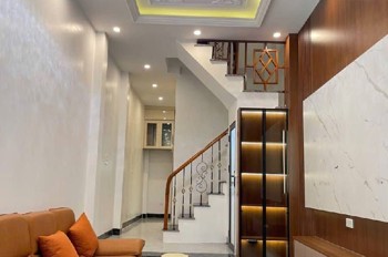 Bán Nhà Riêng Bà Triệu_hà Đông_5 Tầng_thang Máy_hơn 12 Tỷ Có Thương Lượng