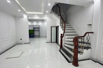 Bán Nhà Riêng Đại Mỗ_nam Từ Liêm_dtsd:63m2_5 Tầng_8,05 Tỷ Có Thương Lượng !