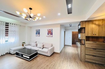 Án Nhà Cc X1 Hạ Đình, Nguyễn Xiển, Hn, Dt 108 M2, Giá Bán 7.4 Tỷ Mô Tả: Nhà Ban Công Đông Nam,