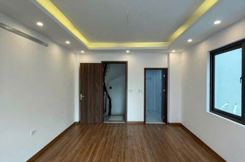 Cho Gia Đình Thuê Lâu Dài, Giá Rẻ Nhà Nguyễn An Ninh 50M, 4 Tầng, Mặt Tiền 3.5M, 15.2 Tr/th Hai Bà