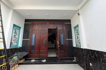 Ngân Hàng Thanh Lý Nhà Tt Dĩ An Siêu Đẹp 3 Lầu, Dt 126.4M2, Hẻm 6M, Giá Hấp Dẫn 4 Tỷ 3