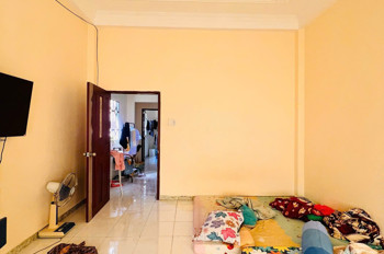 Q11 – Nhà 3 Tầng Btct – Ngang Đẹp 4M – Giá Chỉ 8 Tỷ