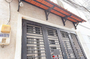 Bán Nhà Trung Tâm Q4 Hẻm Thông 1 Trục Ngang 6 Dài 4 - 4 Tấm Có 4 Đ