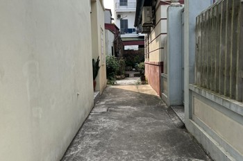 Cần Bán 42 M Bình Minh - Gia Lâm, Giá Nhỉnh 5 Tỷ, Lh 0985865658