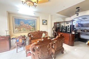 Bán Biệt Thự Mặt Tiền Linh Đông Thủ Đức -243M2 Ngang 7M - Vừa Ở Vừa Kinh Doanh - 36 Tỷ