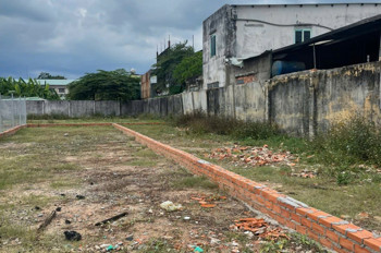 Bán Đất 1300M2 Giá 10 Triệu/m2 Đường Nhựa 6M Bà Điểm 5