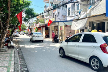Chuyển Nhượng Gấp - Căn Nhà Mặt Đường Trung Lực, Hải Phòng - Có Thang Máy Hiện Đại!