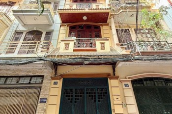 Bán Nhà Ngõ 105 Láng Hạ, Dt 65M2, Xd 4 Tầng, Mt 4M, Ô Tô Đỗ Cửa, Giá 19 Tỷ. 0933888385