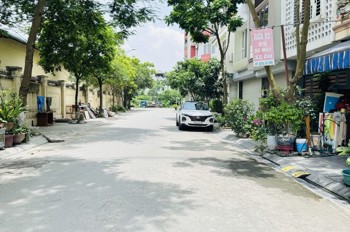 Đất Phân Lô Việt Hưng - 65M2 - View Hồ Công Viên - Ô Tô Tải Tránh - Giá Đầu Tư 0372311369