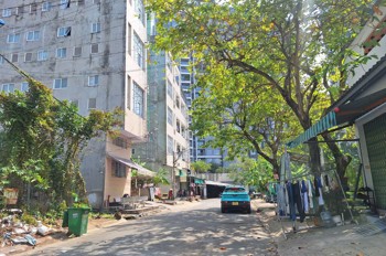 Đất 20X25m Xây Căn Hộ Dịch Vụ, Cạnh Phú Mỹ Hưng, 42 Tỷ, Đường Xe Tải