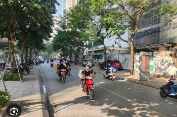 Mặt Phố - Quan Nhân – Ô Tô Tránh – Dt 74M- Ô Tô Ngủ Trong Nhà Giá : 16Tỷ