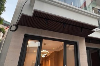 Bán Nhà 35M X 5T Tại Ngõ 71 Việt Hưng, Oto Đỗ Cổng Chỉ Hơn 6 Tỷ Còn Tl