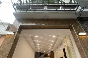 Bán Nhà Ngô Gia Tự 35M X 5T Mới Tinh Lô Góc Chỉ Hơn 7T