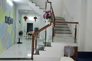 ► Nhà Kiệt 3M Gần Mt Trần Cao Vân, Ô Tô Đậu 25M, Dt 51M2, 2 Mê Đúc, 3.9X Tỷ