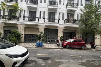 Khu Phân Lô Cao Cấp View Sông–thang Máy–6pn