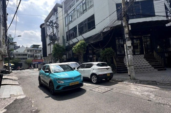 Bán Nhà 2 Mặt Tiền Hẻm Sư Vạn Hạnh , Ngay Vạn Hạnh Maill, 4X18m, 5 Tầng - 22Pn, 18,99 Tỷ