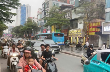 Mặt Phố Tây Sơn – Diện Tích 85M – Mặt Tiền 7M – Lô Góc – Vỉa Hè – 25 Tỷ