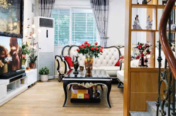 Ngõ Hòa Bình – Diện Tích 41M – Nhà 3T – Mt 4M – Sân Rộng – Giá Chỉ – 8.5 Tỷ