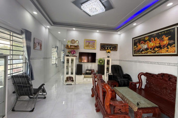 Bán Nhà Vườn Diện Tích Lớn – Sổ Riêng Tại Long An – Dọn Vào Ở Ngay