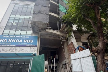 Bán Nhà Mặt Phố Vạn Phúc. Kim Mã Ba Đình Nhà 7 Tầng Xây Thô Thang Máy Vị Trí Vàng