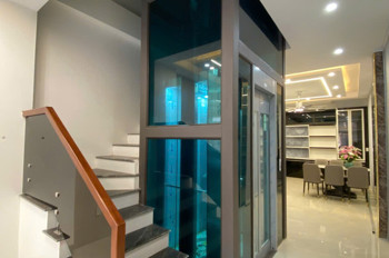 Bán Nhà 4 Tầng Cầu Thang Máy Hiện Đại Nằm Ngay Mặt Đường Ngô Thì Nhậm