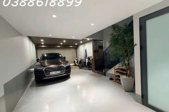 Bán Nhà Ngọc Khánh –100 M X 5 Tầng, Mt 5,5M – Thang Máy – 2 Mặt Thoáng- Gara