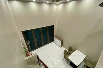 Cho Thuê Nguyên Căn Kim Ngưu, Ô Tô Đỗ Cửa, Nội Thất 33M 3,5T, 11Tr 0903258273