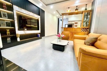 Nhà Vườn 7 Phòng, Xe Hơi Ngủ Trong Nhà, Giá Chỉ 6,99 Tỷ, 4 Tầng