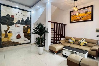 Cần Bán Gấp Nhà 5 Tầng Sát Nguyễn Văn Linh – 6 Tỷ – Giá 