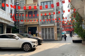 Sát Thuỵ Khuê Tây Hồ - Nhà Đẹp 6 Tầng - Full Nội Thất - Ô Tô Tránh - Sổ Vuông Đẹp - An Ninh Đảm Bảo