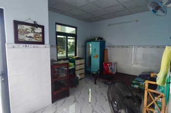 Bán Nhà Mặt Tiền Đường, Gần Bến Xe Ăn Sương