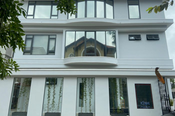 Biệt Thự Rộng 450M2 Thảo Điền - Compound Bờ Sông Nguyễn Văn Hưởng - 2 Mặt Tiền - 242Tr/m2