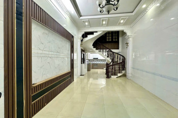 Bán Nhà Kiều Sơn - Văn Cao - 58M 3 Tầng - Sân Cổng Riêng - Ngõ Cực Nông