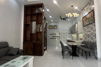 Bán Nhà Đường Số 9 Trường Thọ, Thủ Đức, Tp Hcm. Dt 52M2, 3 Tầng, 3Pn, Giá 7.7 Tỷ, Shr - 0933125879