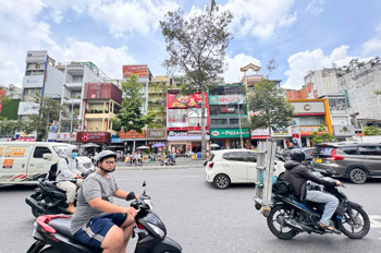 Bán Nhà 5 Tầng Mặt Tiền 30M Đ. Nguyễn Thái Học, Quận 1 - Vị Trí Đẹp Nhất Ngay Góc Trần Hưng Đạo* Lh