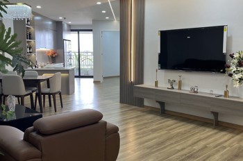 Siêu Phẩm Căn Góc Trung Hoà Nhân Chính – Full Nội Thất Xịn – View Biệt Thự Triệu Đô Toà 17T4 –