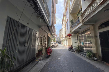 Cho Thuê Nguyên Căn Khương Trung, Ô Tô Đỗ Cửa, Đủ Đồ Cơ Bản, 42M 3T 12Tr 0903258273