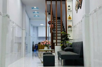 Bán Nhà Quận 3 - Cmt8 - Nhà Mới - 33M - 2Pn - Nhỉnh 3 Tỷ