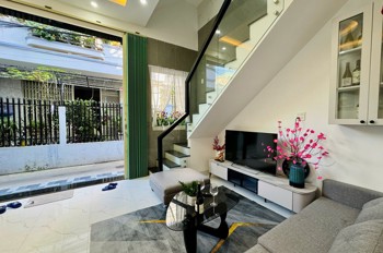 Bán Nhà 3 Mê Tặng Full Nội Thất Đường Võ Mười Trung Tâm Quy Nhơn. Mã Sản Phẩm: #Nr0807