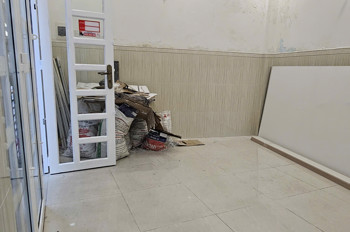 Bán Nhà Trung Tâm Q4 Đối Diện Q1hẻm Thông 1 Trục Ngang 5M Ngang 7 Dài 4 - 4 Tấm Có 4 Đ