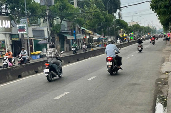 Bán Nhà Mặt Tiền 10X45m Giá 32 Tỷ Đường Nguyễn Thị Sóc